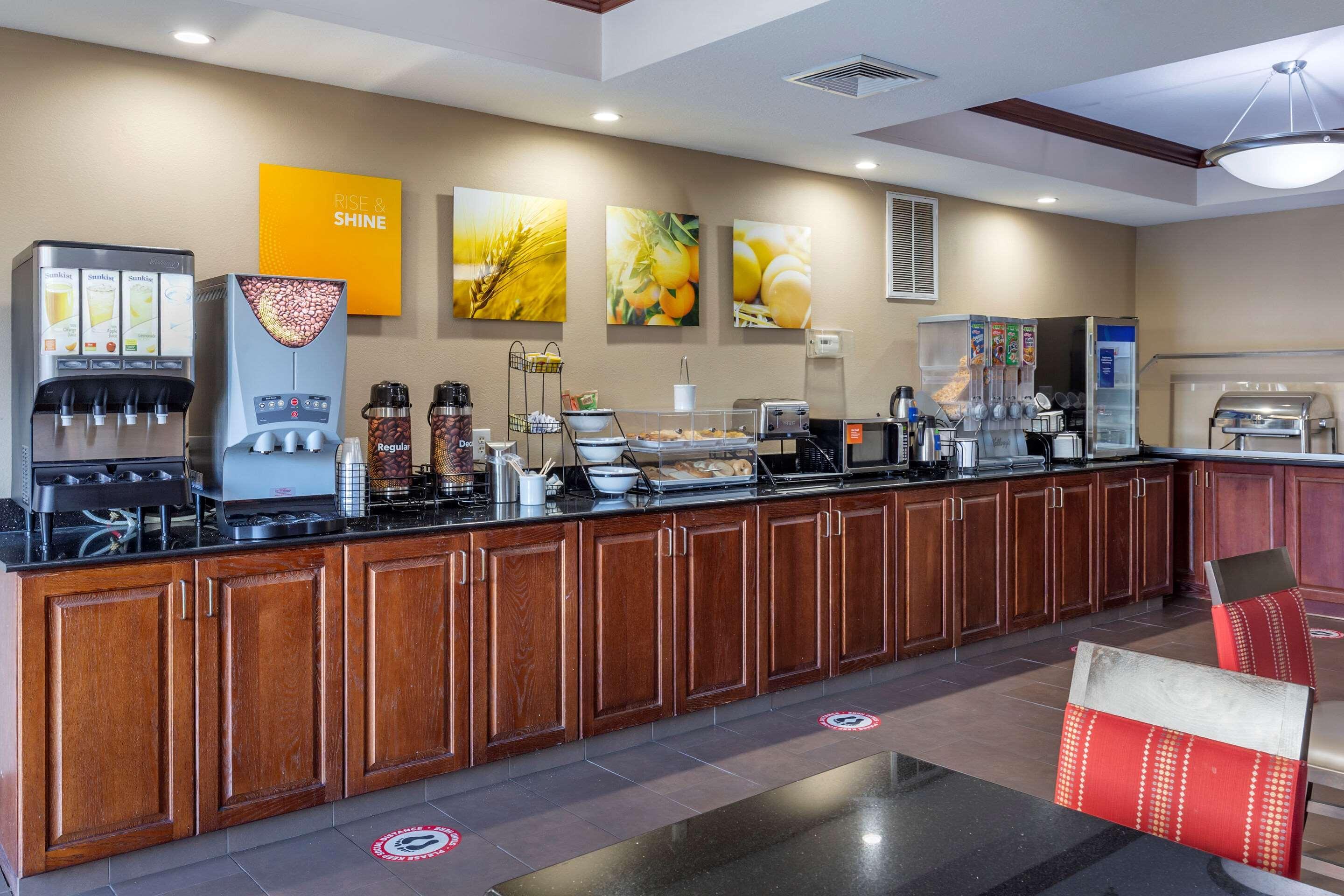 Comfort Inn Smithfield Near I-95 Εξωτερικό φωτογραφία